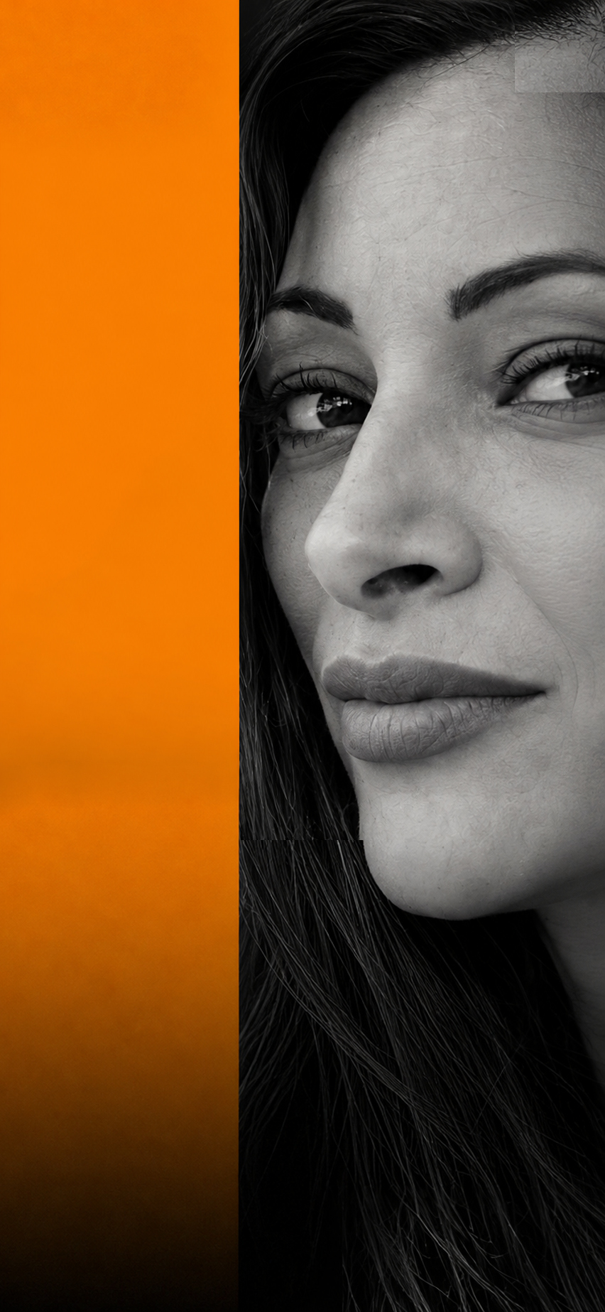 Lubna Ouarghi — haar eigen zwart-witportret naast een rechte oranje strook